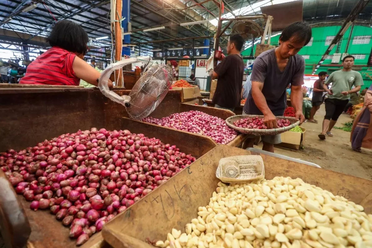 Update Harga Sembako di Jakarta Hari Ini 15 Juni 2026 Kompak Merosot