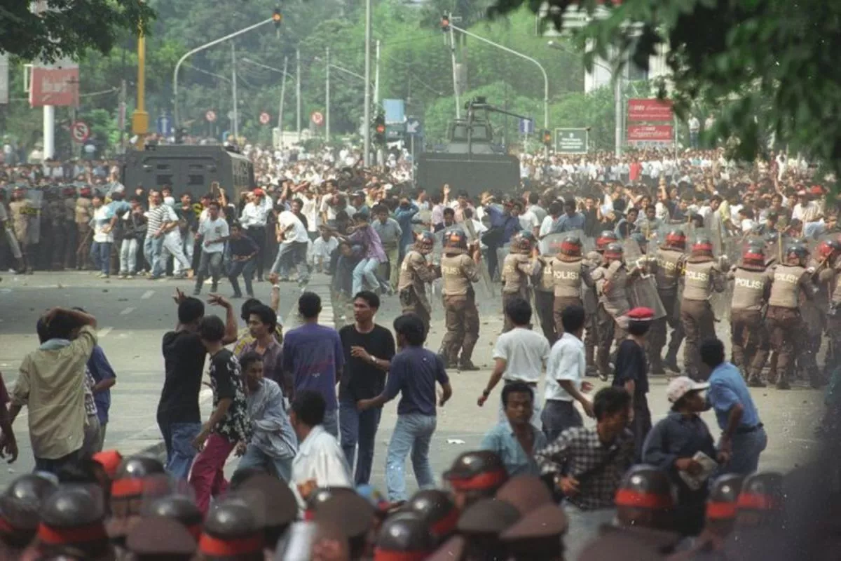 Mengenang 30 Tahun Kudatuli: Kronologi dan Fakta Kerusuhan 27 Juli 1996