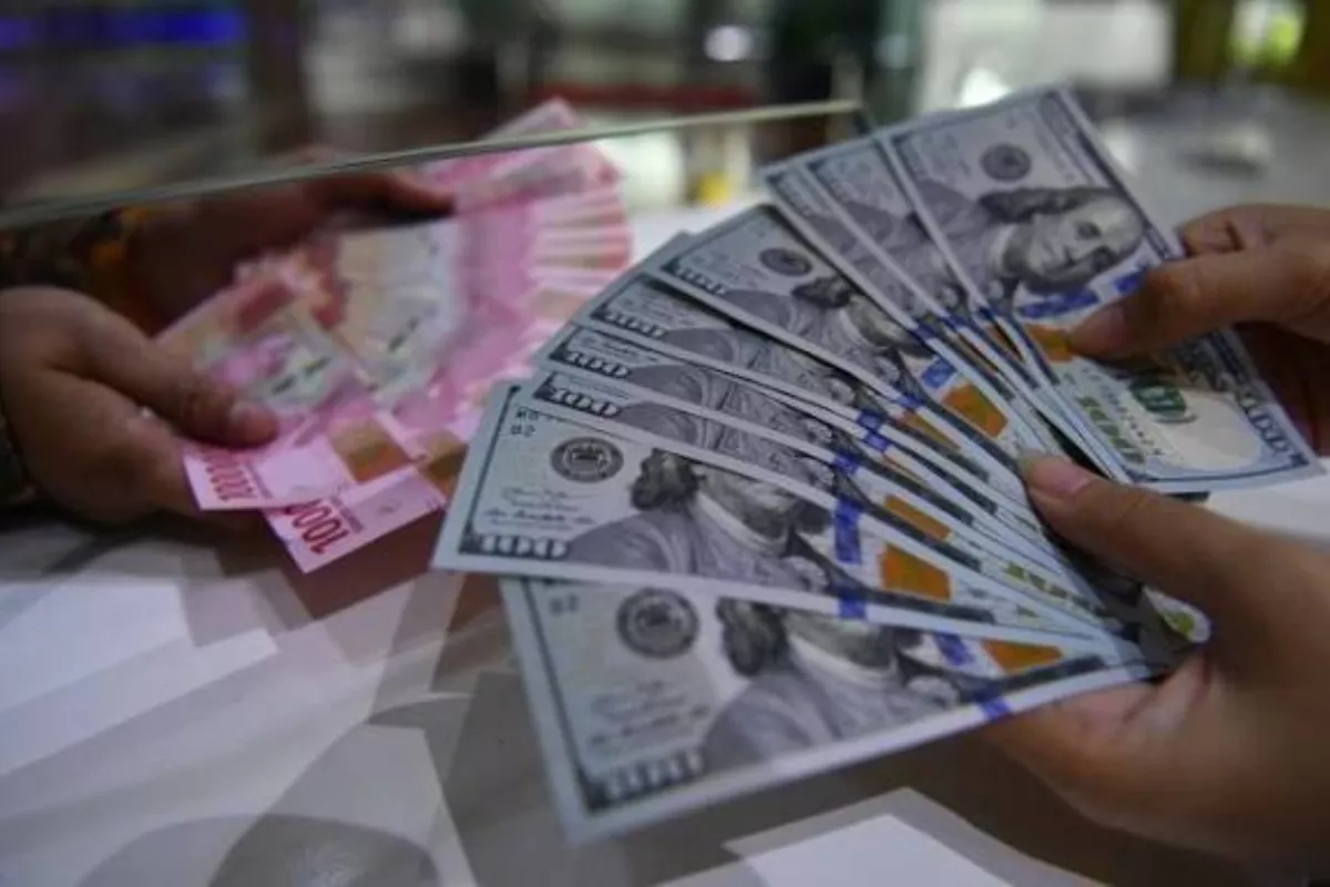 Kurs Dolar AS di BCA, Bank Mandiri, BRI, dan BNI Hari Ini 23 Juli 2026