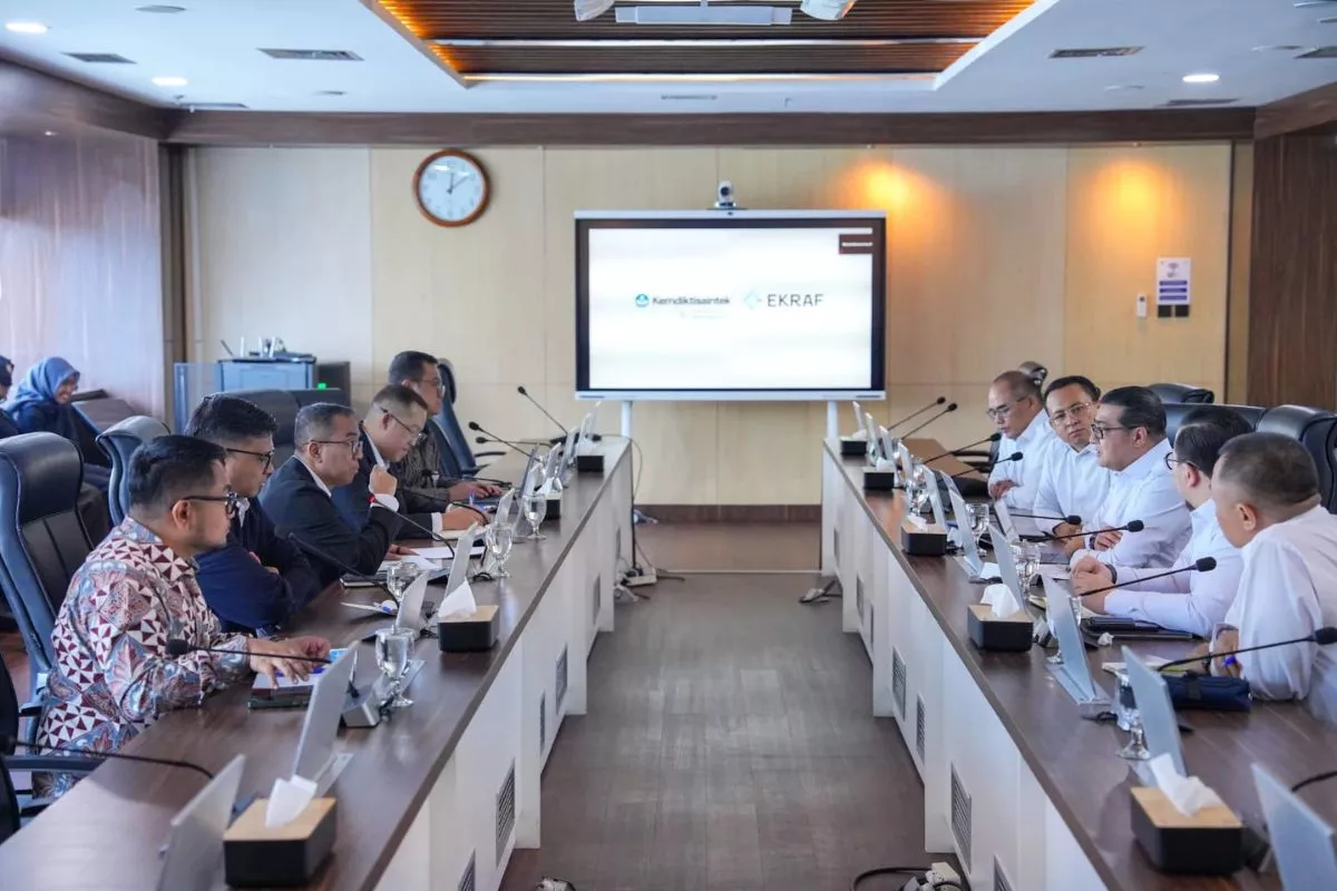 Perkuat Ekosistem Kreatif, Kemenekraf Gandeng Kemendiktisaintek