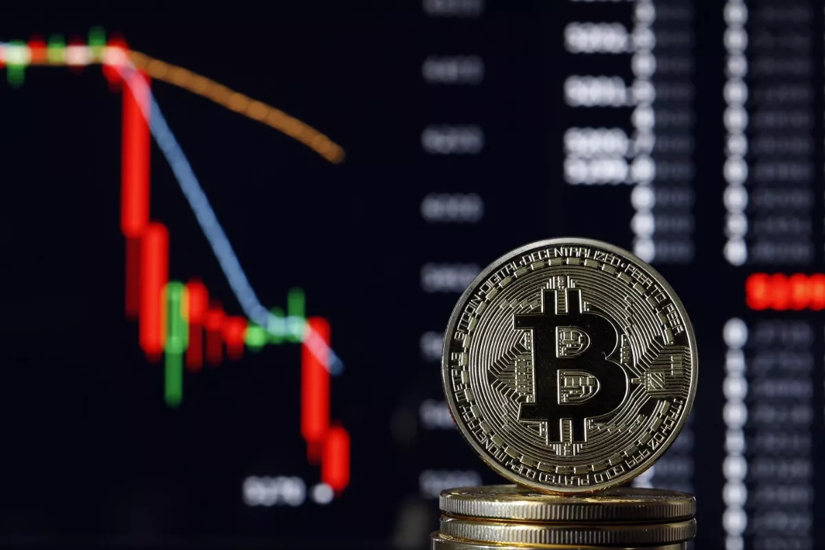 Bitcoin Terpuruk ke USD 60.991, Sentimen Suku Bunga Bebani Pasar Kripto