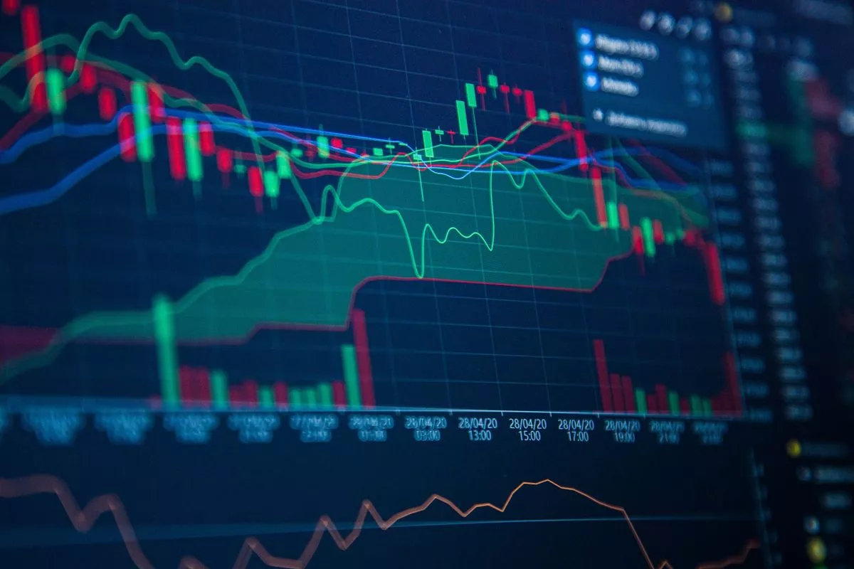 IHSG Alami Pergerakan Terbatas, Simak Daftar Saham Berbasis Dolar AS