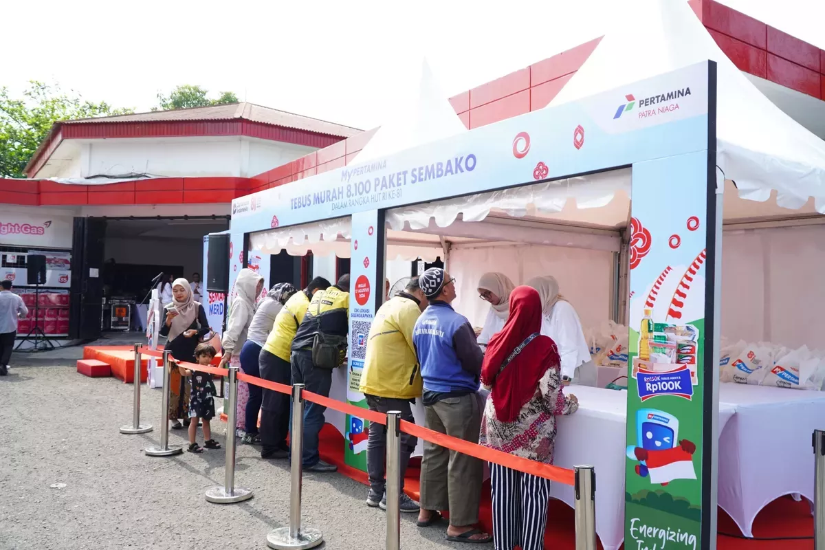 Pertamina Patra Niaga Gelar Program Tebus Murah Sembako Bencana NTT