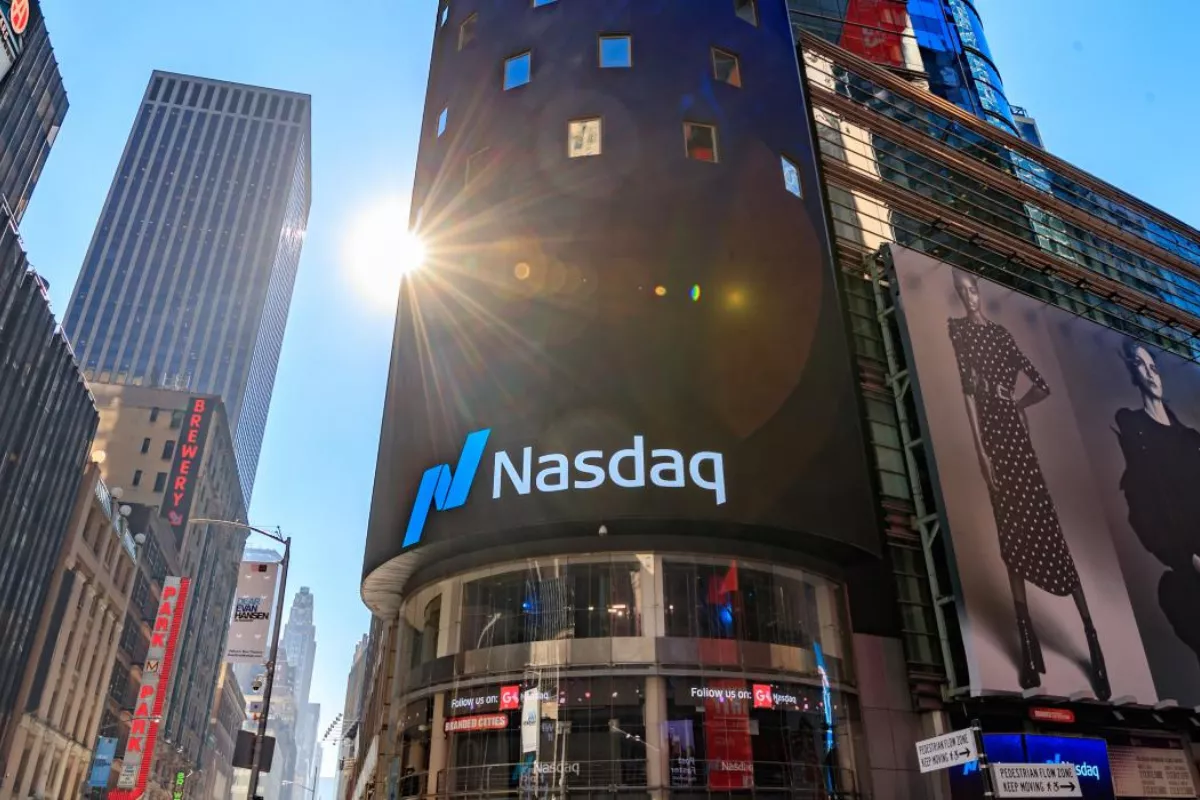 Saham Teknologi Dorong Kenaikan Indeks Nasdaq di Wall Street Hari Ini