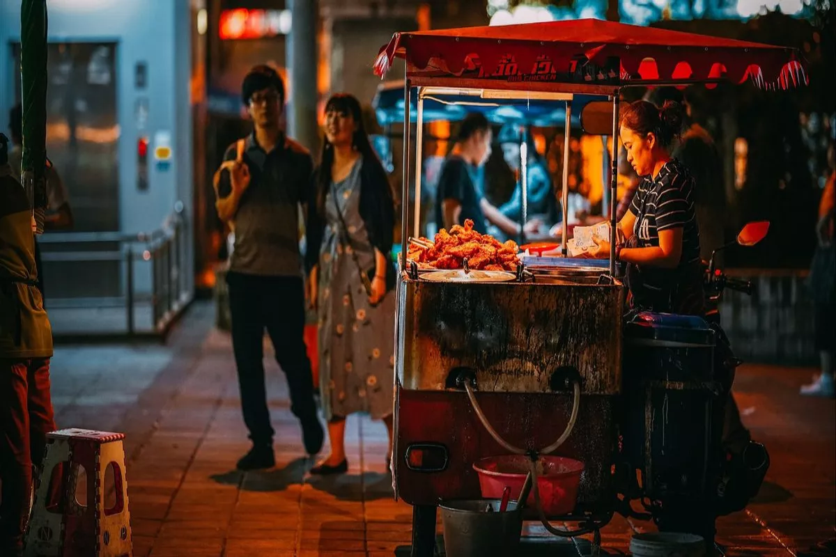 Tips Sukses Memulai Bisnis Kuliner dengan Modal Kecil di Era Digital