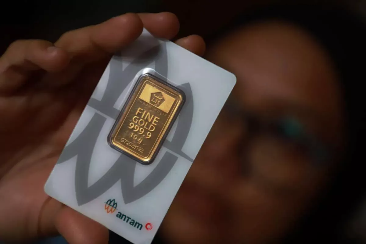 Harga Emas Antam UBS dan Galeri 24 di Pegadaian Kompak Melemah