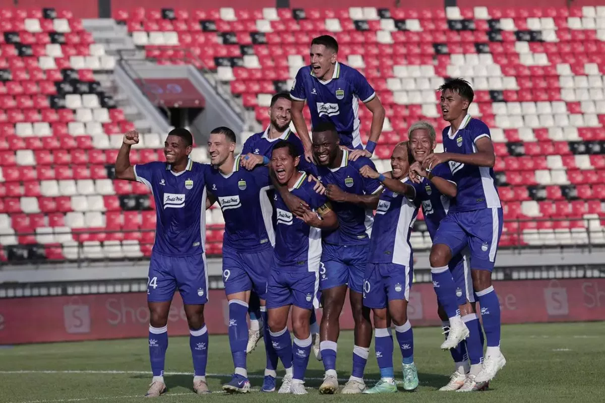 Persib Makin Solid, Marc Klok Ungkap Proses Bangun Kekompakan