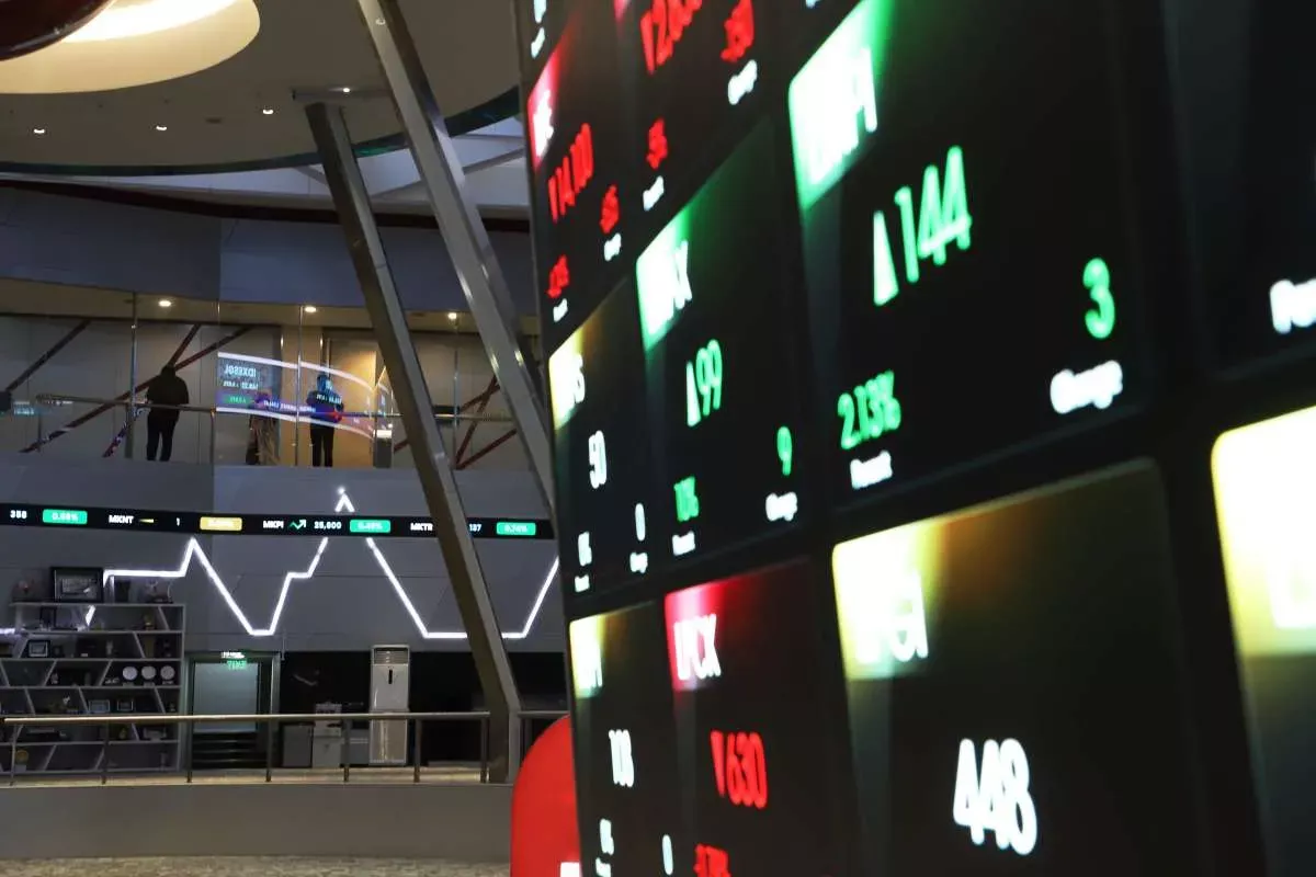 IHSG Menguat Lima Hari, Cek Deretan Saham yang Diborong Asing