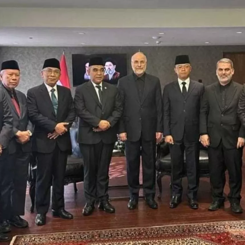 Delegasi Indonesia ke Iran Sampaikan Belasungkawa dan Misi Damai