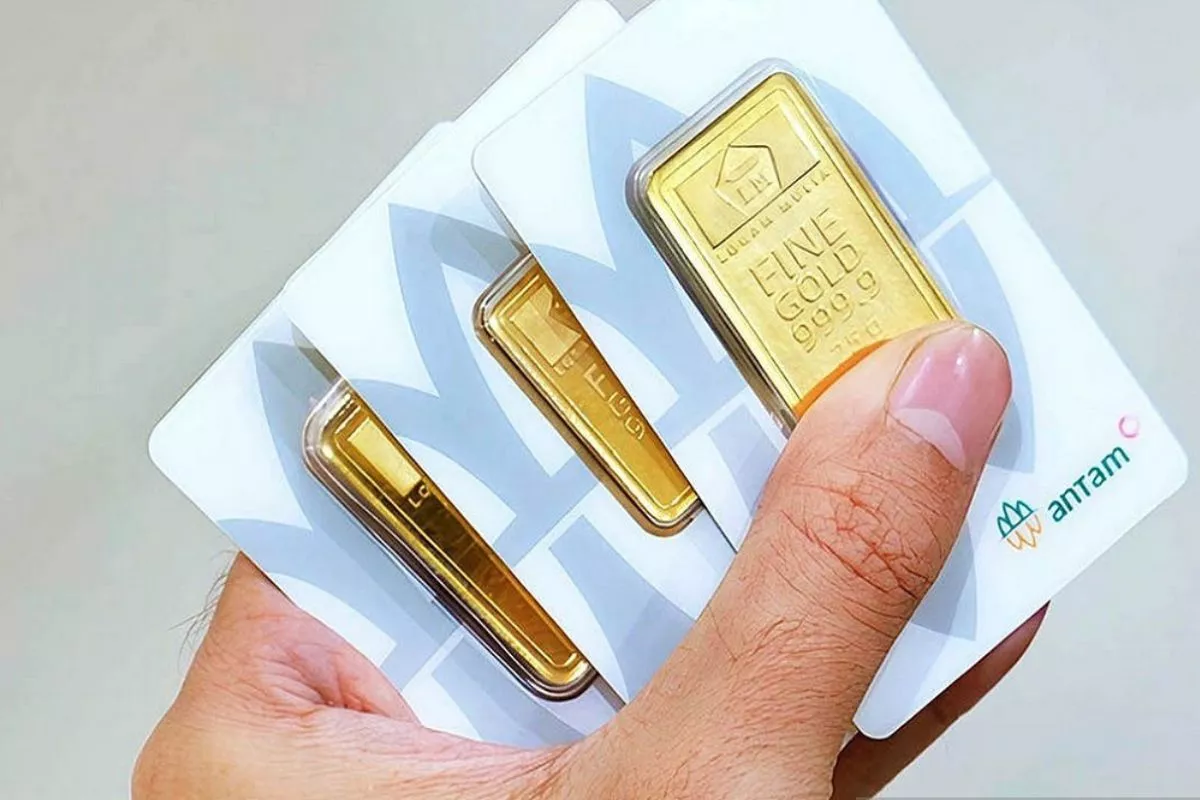 Harga Emas Antam Kembali Turun Rp30 Ribu per Gram Hari Ini