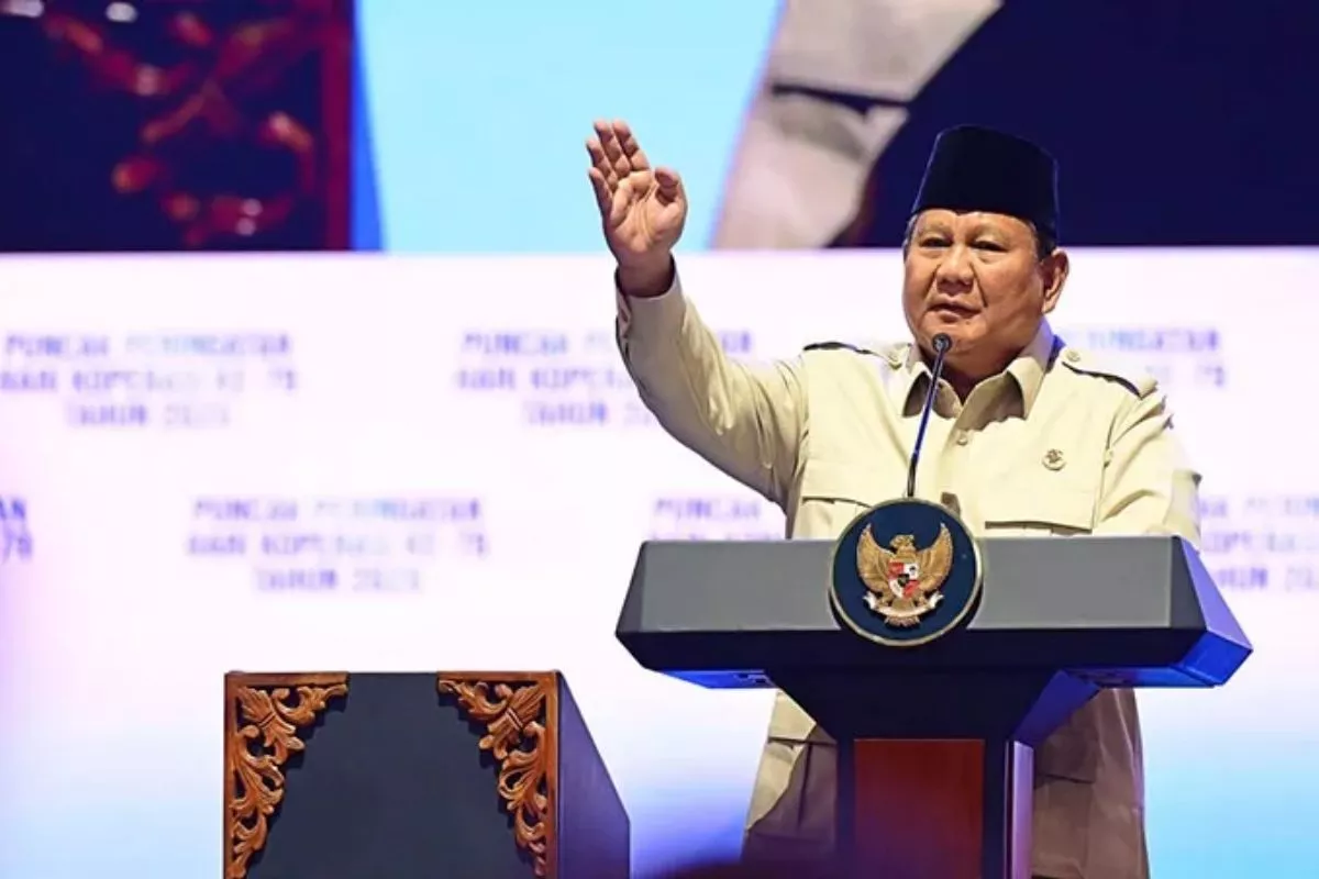 Prabowo Tegaskan Tak Ada Tebang Pilih Tindak Penyimpangan MBG