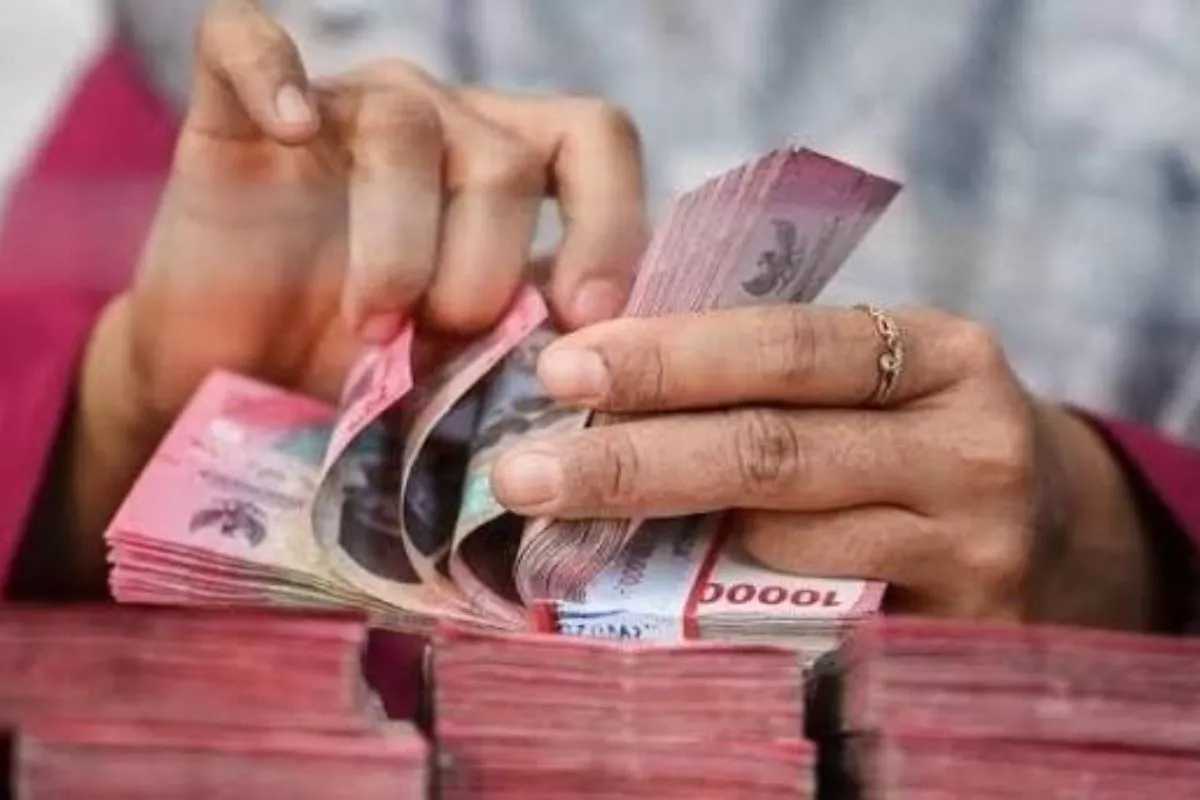 The Fed Tahan Suku Bunga, Rupiah Dibuka Rebound ke Rp18.070 per Dolar