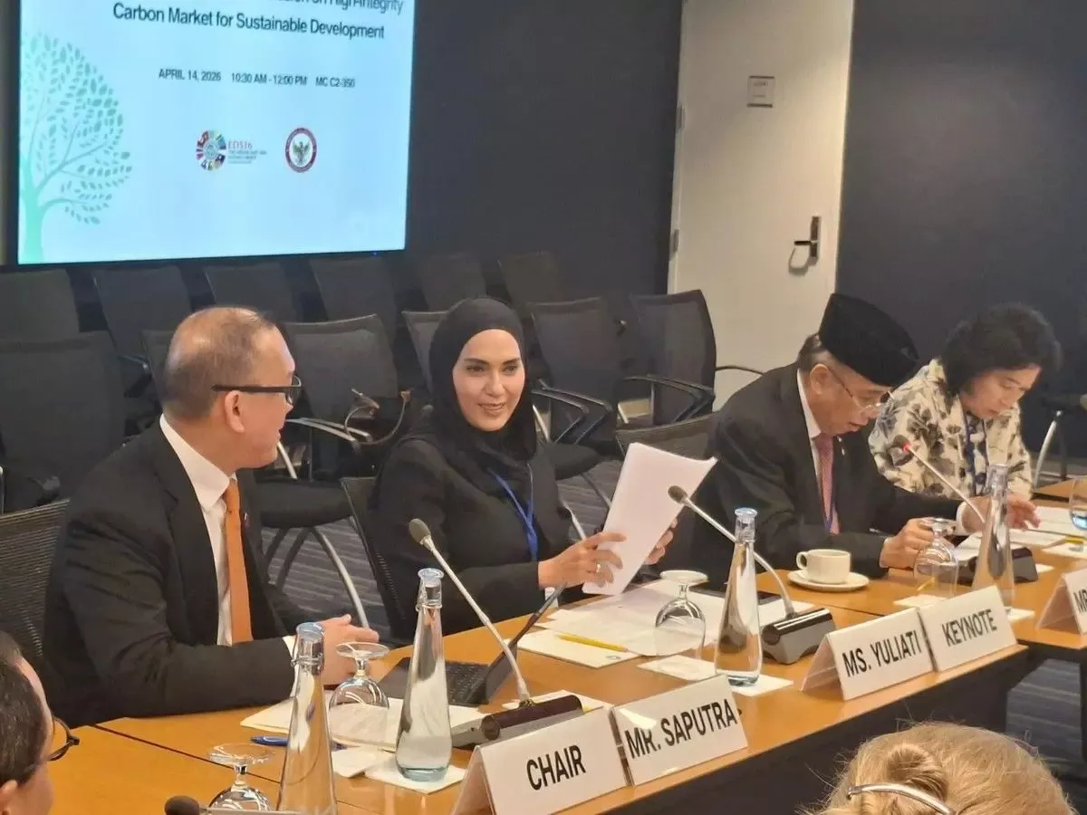 DPR Dorong Pasar Karbon Hutan Jadi Aset Strategis Investasi Hijau RI