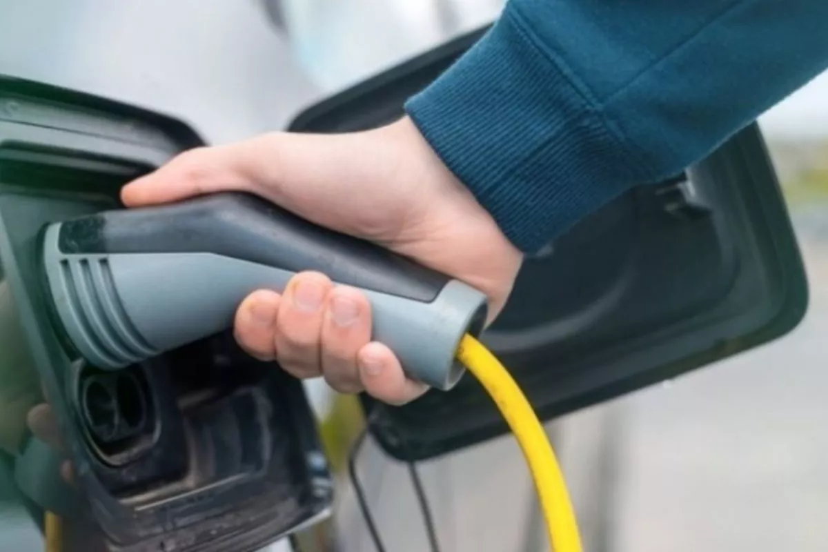 Efek Pemakaian AC Terhadap Jarak Jelajah Kendaraan Elektrik