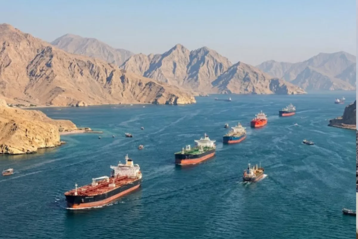 Menlu Iran Tegaskan Selat Hormuz Bukan Perairan Internasional