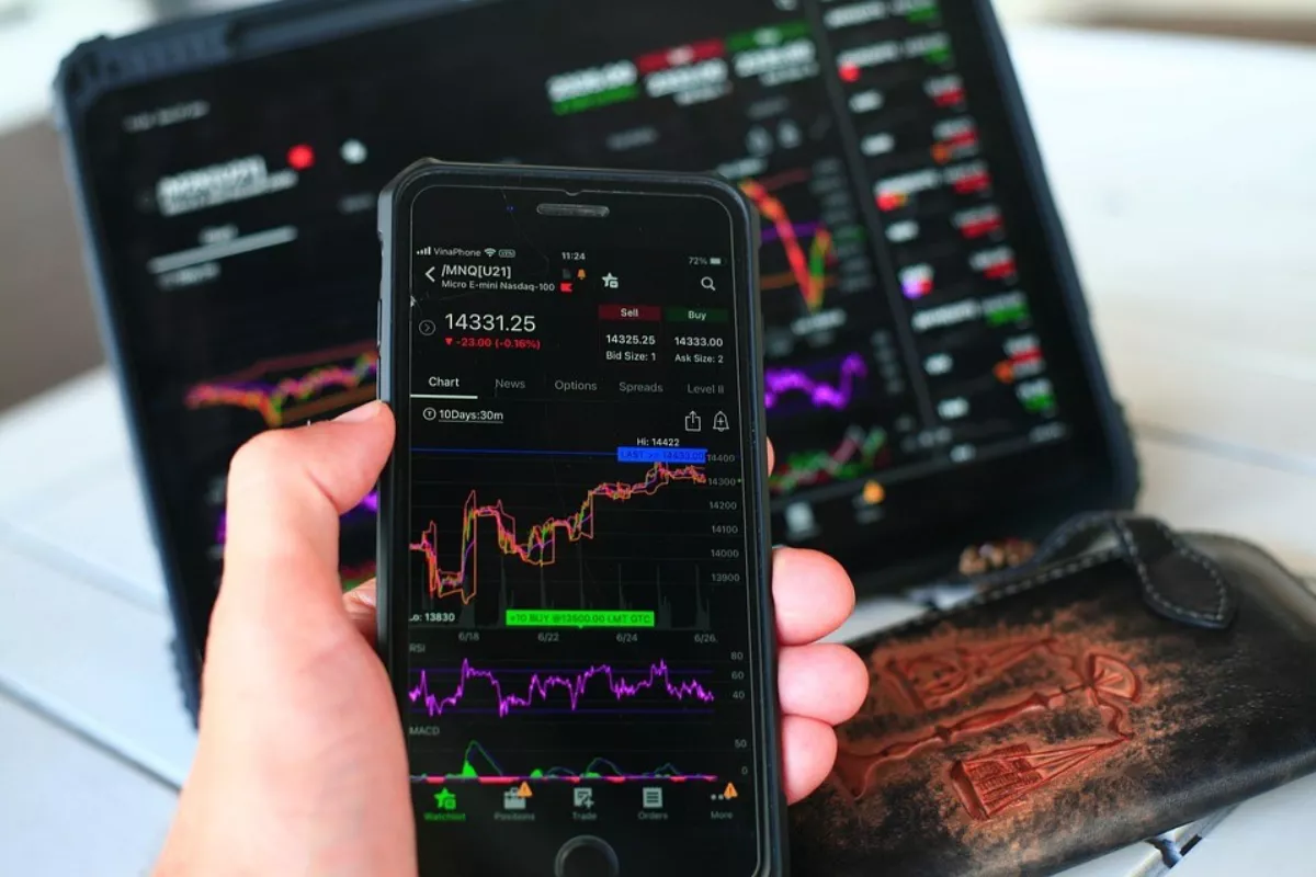 Saham ASII Ber-PBV di Bawah 1 Dilahap Asing Diramal Tembus 7.000