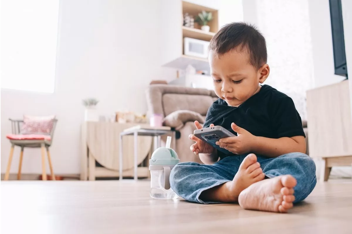 Alasan Anak Suka Koleksi Batu dan Kerang Menurut Psikolog
