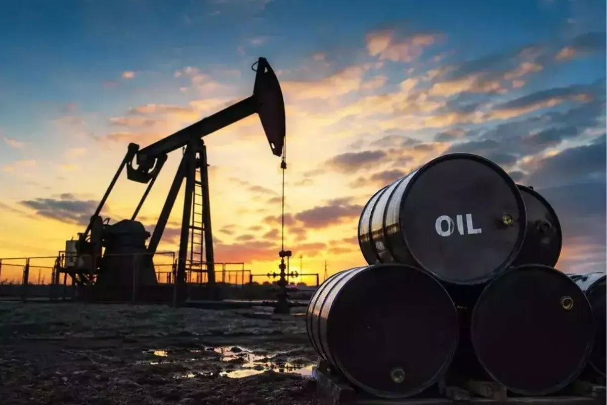 Harga Minyak Brent dan WTI Stabil, Pasar Pantau Isu Damai
