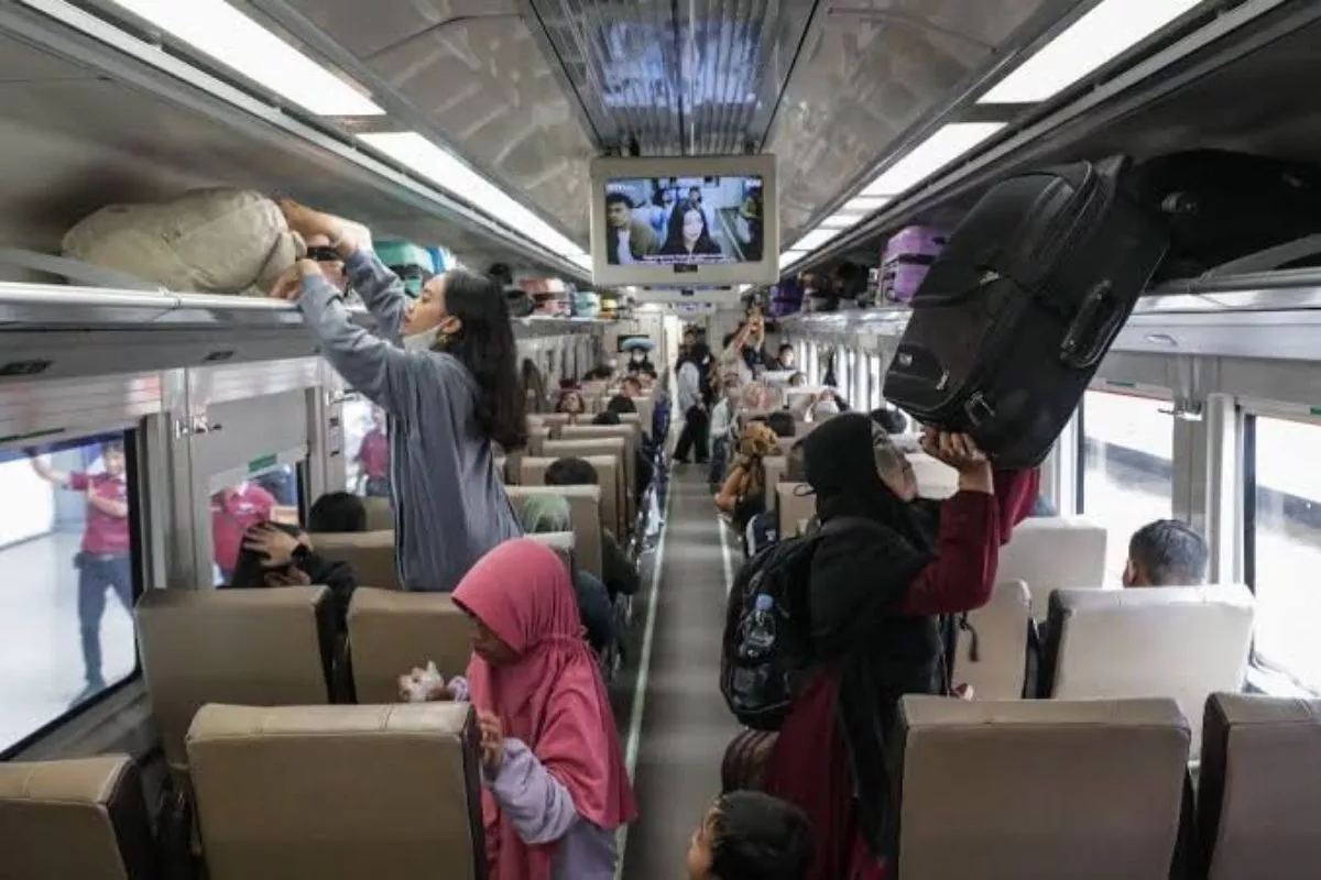 KAI Catat 1,3 Juta Pengguna Diskon Tiket Kereta Saat Libur Sekolah