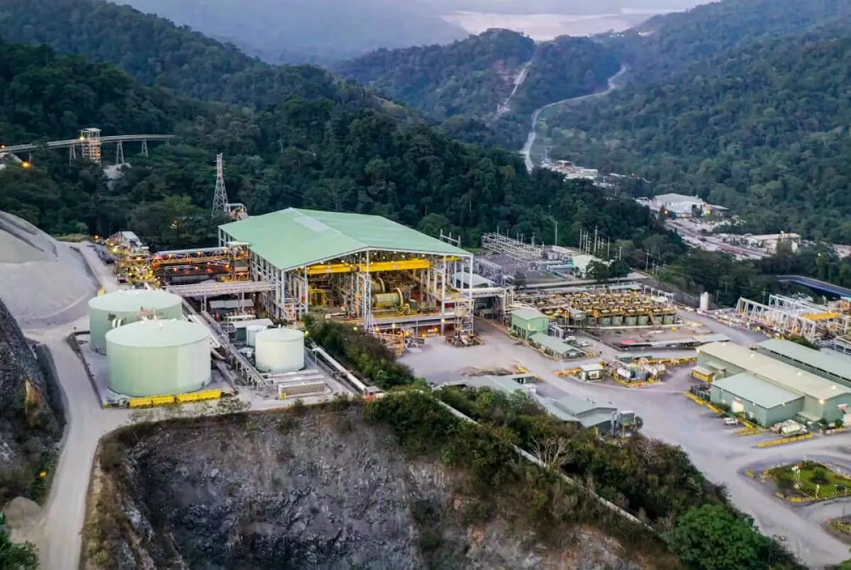 Tunjukkan Keyakinan Manajemen dan Direksi AMMN Borong Saham