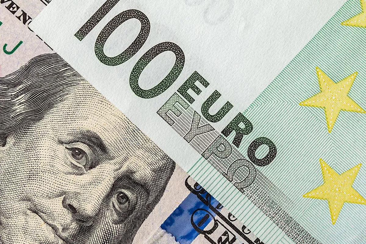 EUR/USD Berpotensi Naik, Hambatan di Zona 1,1560/1,1565