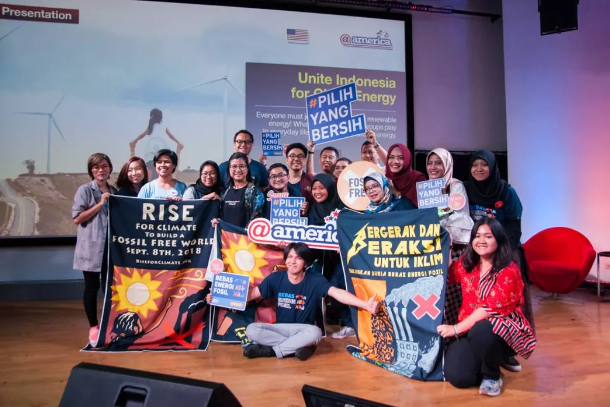 Percepat Energi Terbarukan, 350 Indonesia Ingatkan Risiko Iklim
