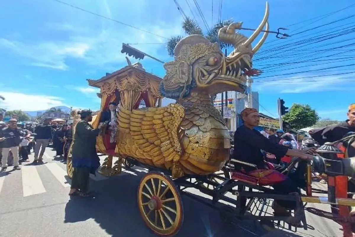 Jadwal dan Rute Lengkap Kirab Mahkota Binokasih 2026 Keliling Jabar