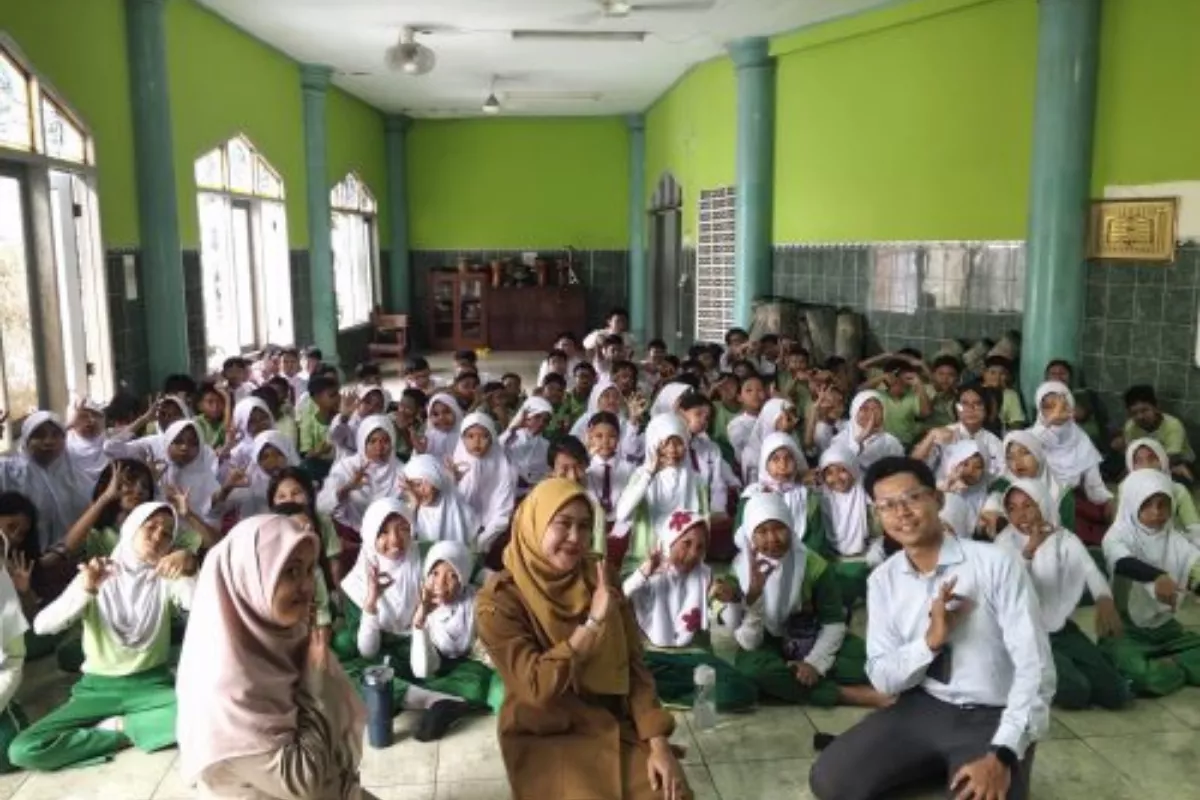 Program Ini Sekolahku Hadirkan Edukasi Keuangan dan Motivasi