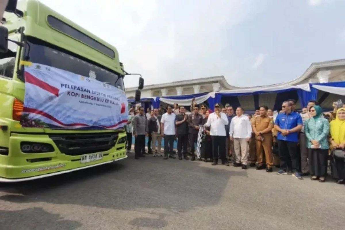 Bengkulu Ekspor Perdana 19 Ton Kopi ke Italia, Kontrak Rp1,2 Miliar
