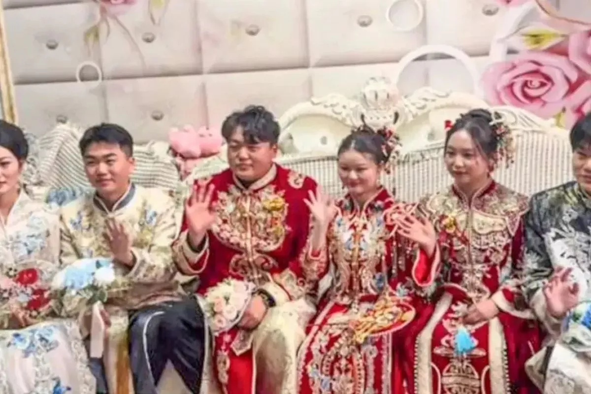 Viral Pria Kembar Tiga di Tiongkok Gelar Pernikahan Bersama