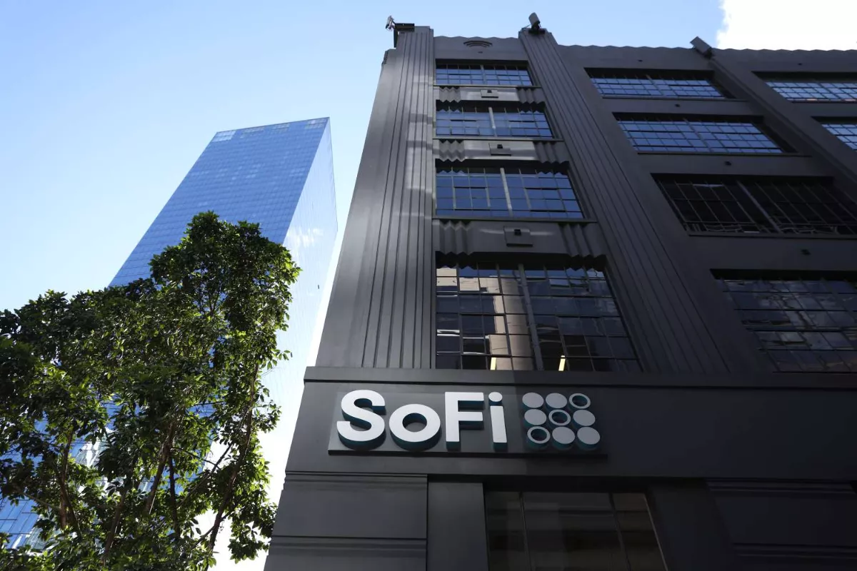 CTO SoFi Technologies Jeremy Rishel Jual Saham 1,82 Juta Dolar