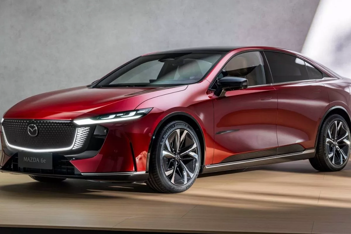 Unit Mazda 6e Setir Kanan Terpantau Siap Meluncur