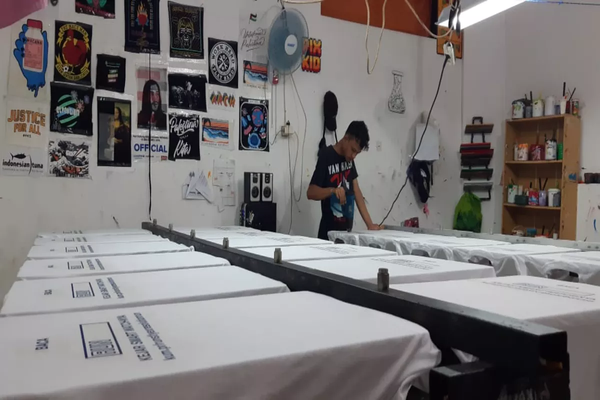Panduan Membuka Usaha Jasa Konveksi & Sablon Kaos