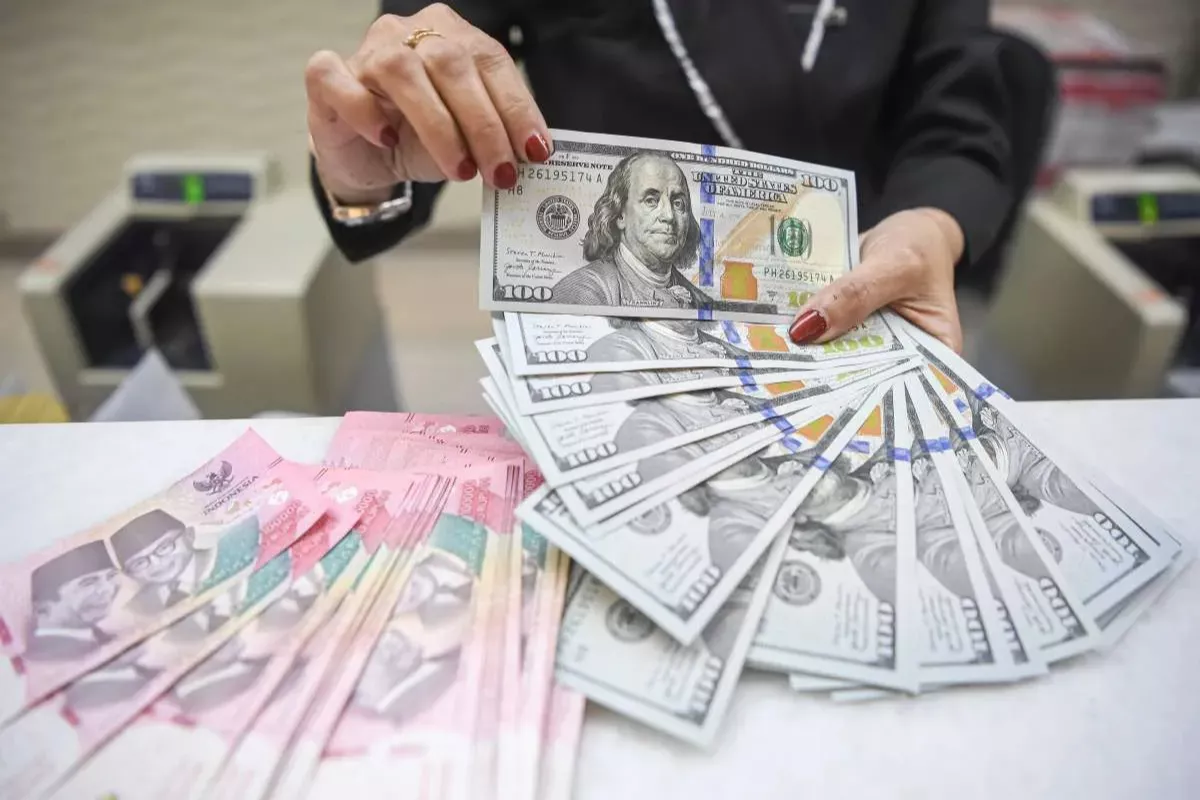 IHSG Melemah 1,53 Persen Tertekan Kurs Rupiah Dan Minyak Mentah Dunia