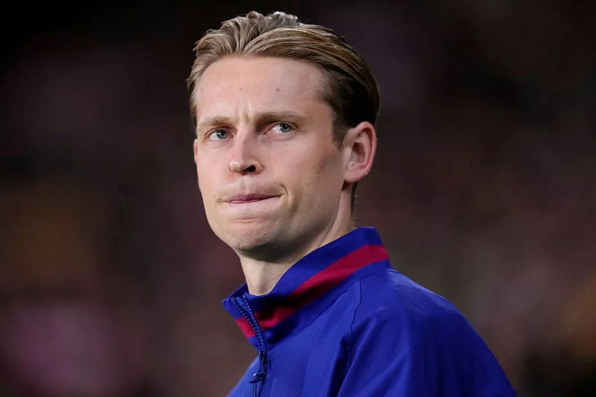 Tanggapan De Jong Usai Dinyatakan Cedera MCL dan Absen Bela Barca