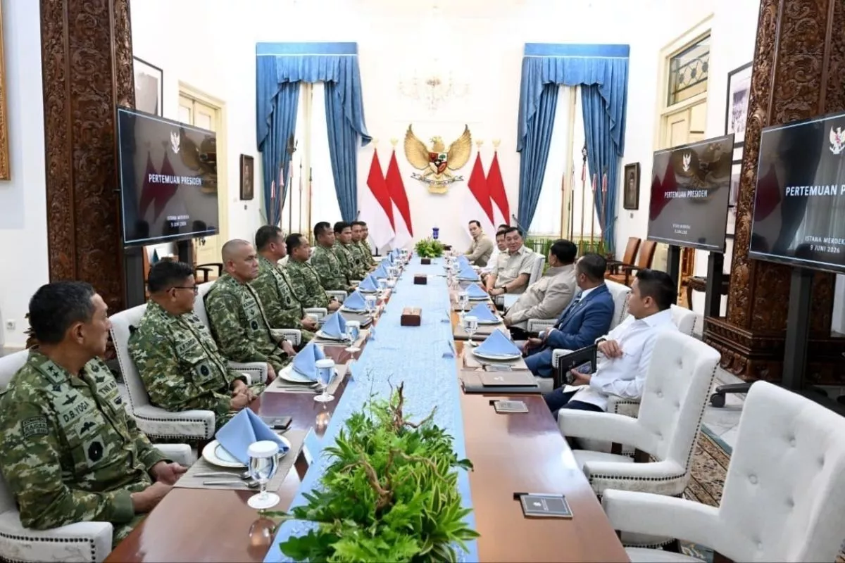 Presiden Prabowo Bersama Panglima TNI Bahas Persiapan HUT ke-81 RI