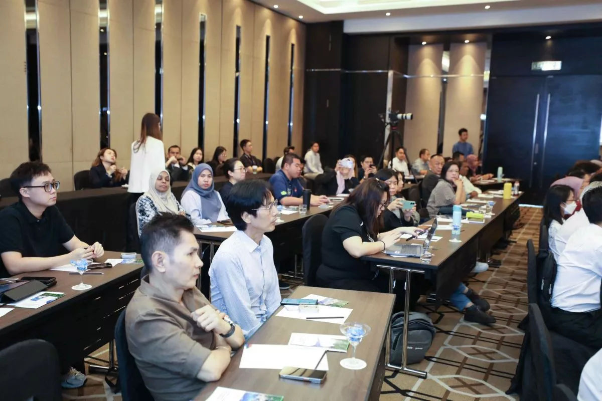 Bupati Morut Sodorkan Potensi Ekosistem EV di Forum Internasional