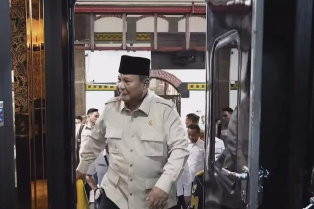 Prabowo Pesan KAI Perbanyak Investasi di Bidang Kereta Api