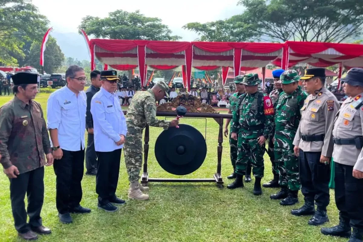 Semen Padang Diskusikan Dukungan TMMD ke-129 Melalui 500 Zak Semen