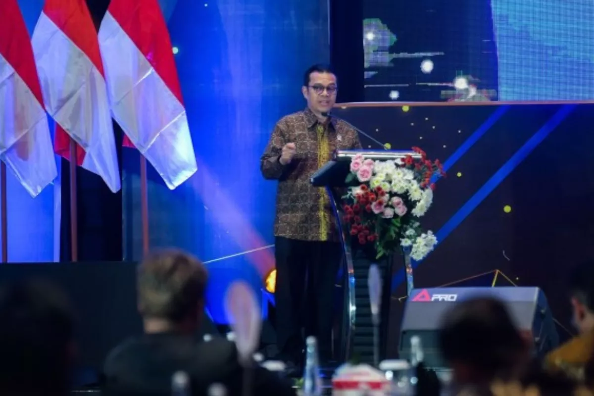 Wamenkomdigi Buka Suara Kekuatan Media Lokal Hadapi Era Algoritma