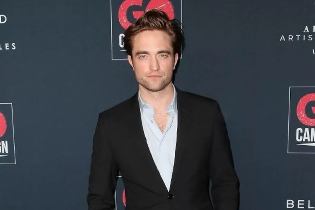 Robert Pattinson Rasakan Efek Usia Saat Syuting 