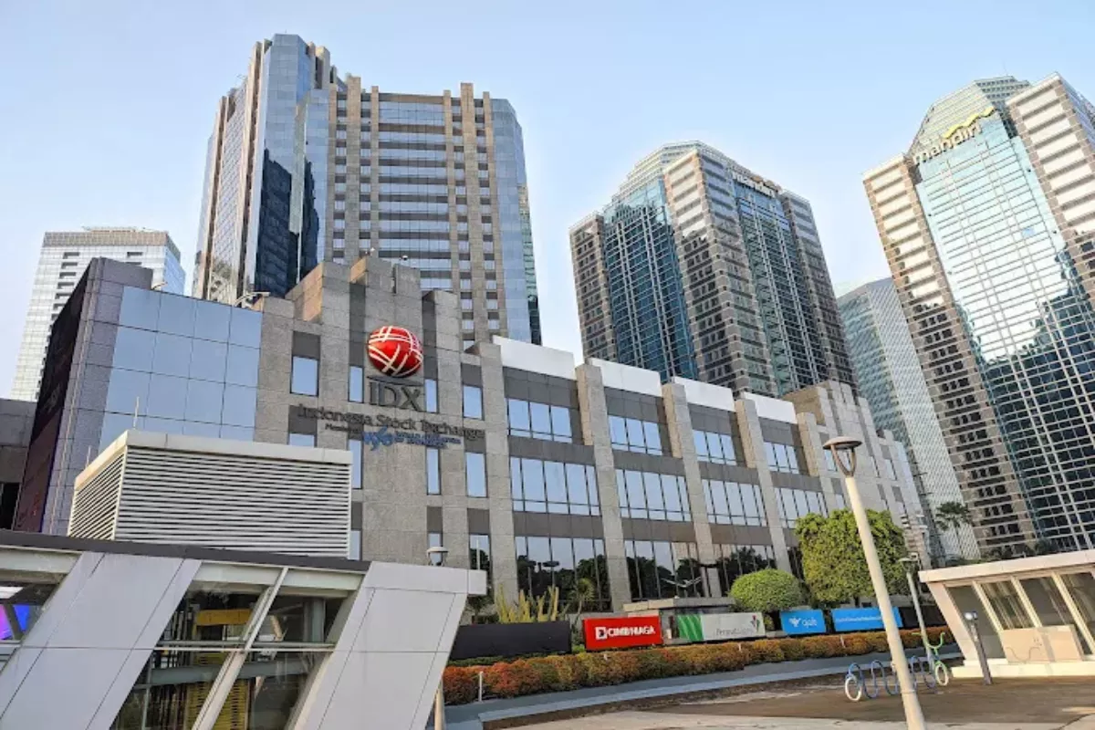 IHSG Anjlok 8,69 Persen, Kapitalisasi Pasar Bursa Menyusut Rp922 Triliun