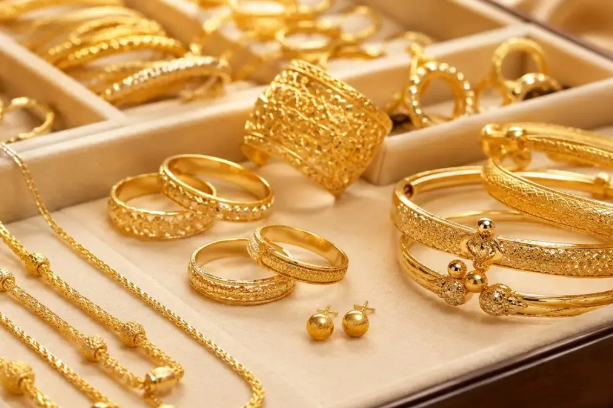 Nilai Jual Emas Perhiasan Alami Penurunan ke Level Rp2,4 Juta per Gram