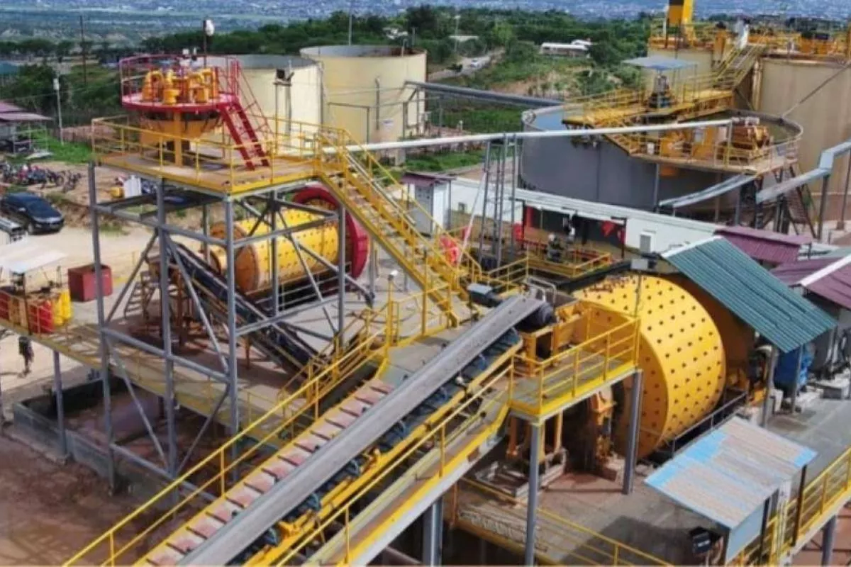 Saat Harga Tertekan, Direktur BRMS Beli 400 Ribu Saham