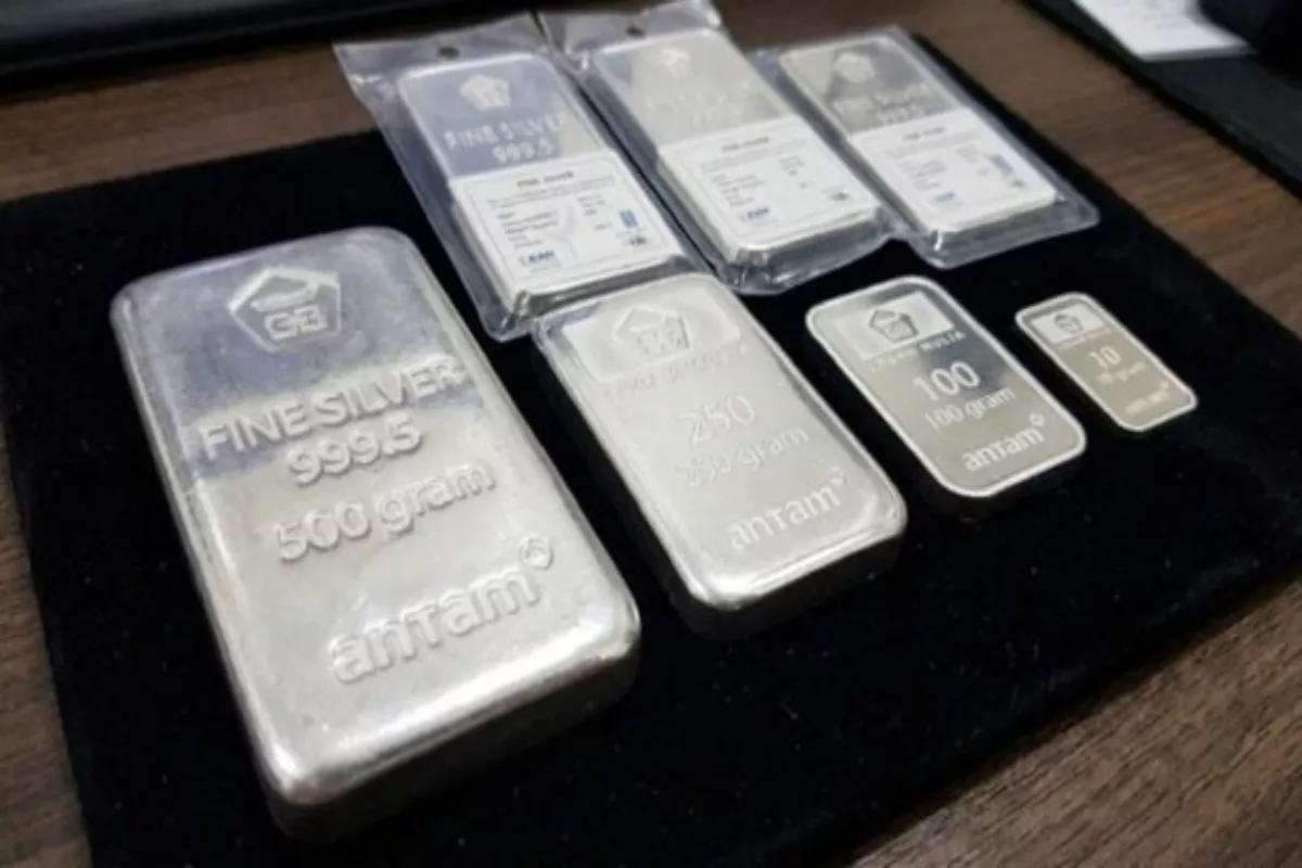 Harga Perak Antam Hari Ini 14 Agustus 2026 Alami Penurunan Rp 900 Per Gram