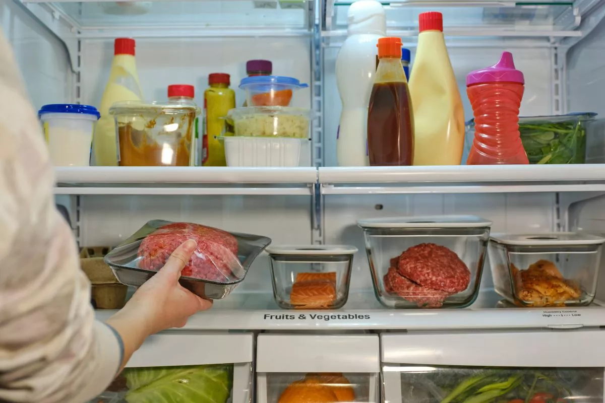 Tips Bahan Makanan: Atur Isi Kulkas dengan Benar Sesuai Jenisnya