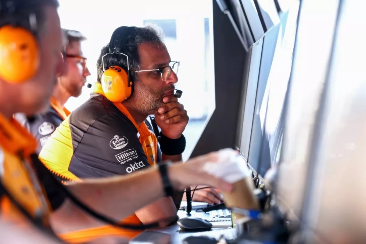 McLaren Siapkan Wing Belakang Baru di GP Hungaria demi MCL40