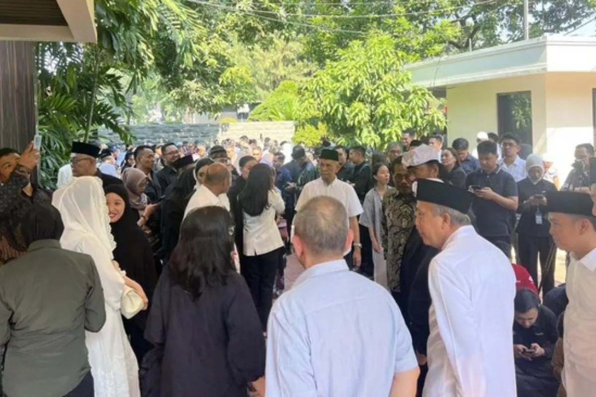 Menkop: Rachmat Gobel Dimakamkan di TMP Kalibata