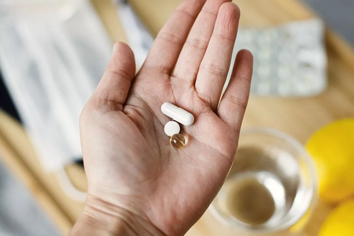 Dokter Ingatkan Bahaya Kortikosteroid dalam Jamu Penggemuk Instan