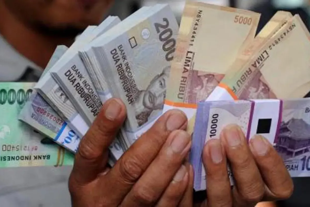 Siklus Kedua Rupiah Rusak Menjadi Bahan Bakar Alternatif